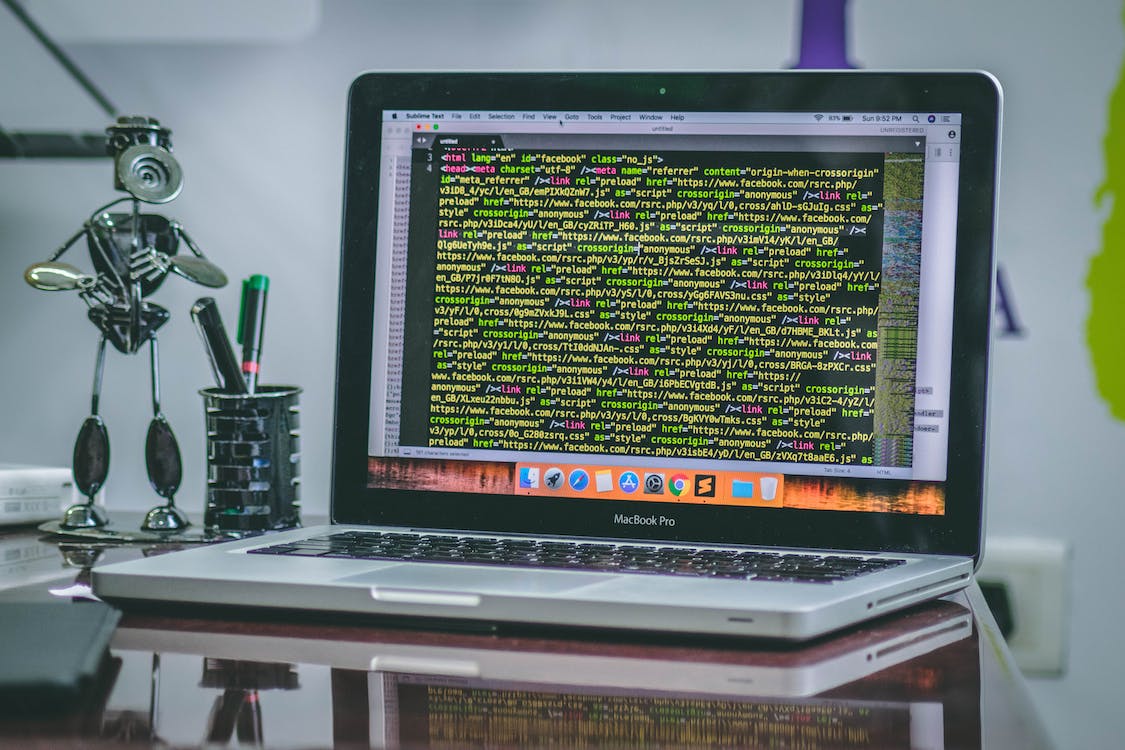Perbedaan Data Science dan Data Analyst : Mana yang Lebih Cocok Buat Kamu?
