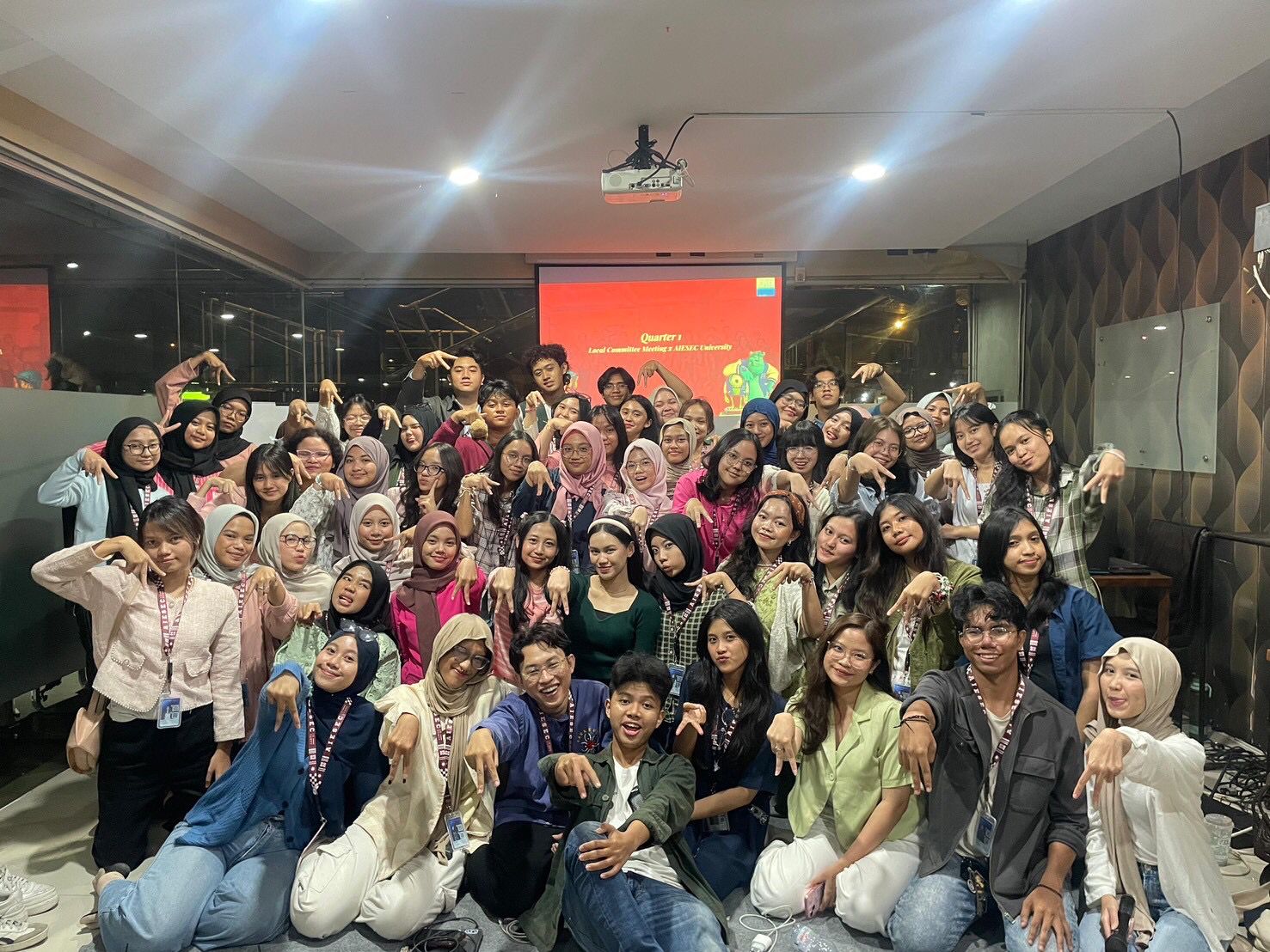 Keseruan LCM x AU Quarter Pertama Bareng AIESEC in UPNVY!